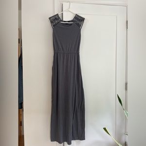 Icône maxi dress from Simons S in grey